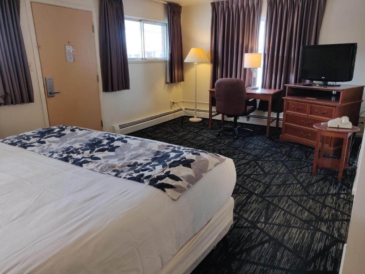 Skyline Motor Inn Cody Extérieur photo