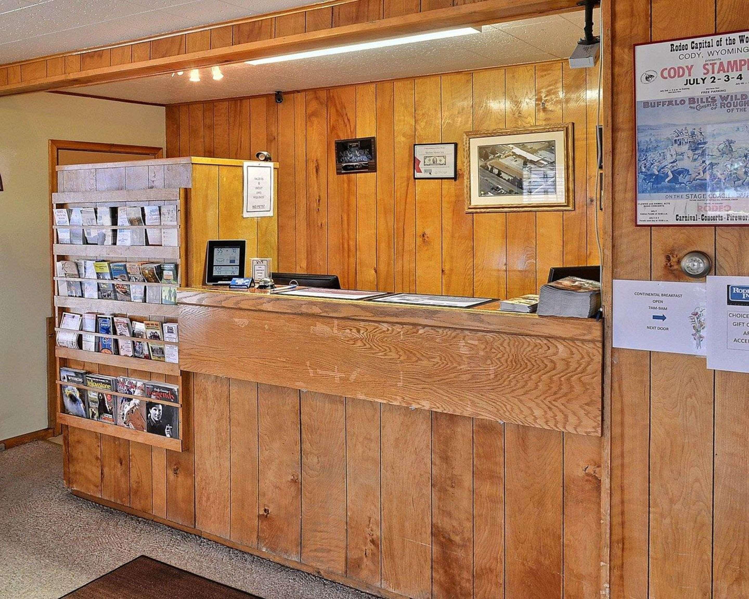 Skyline Motor Inn Cody Extérieur photo
