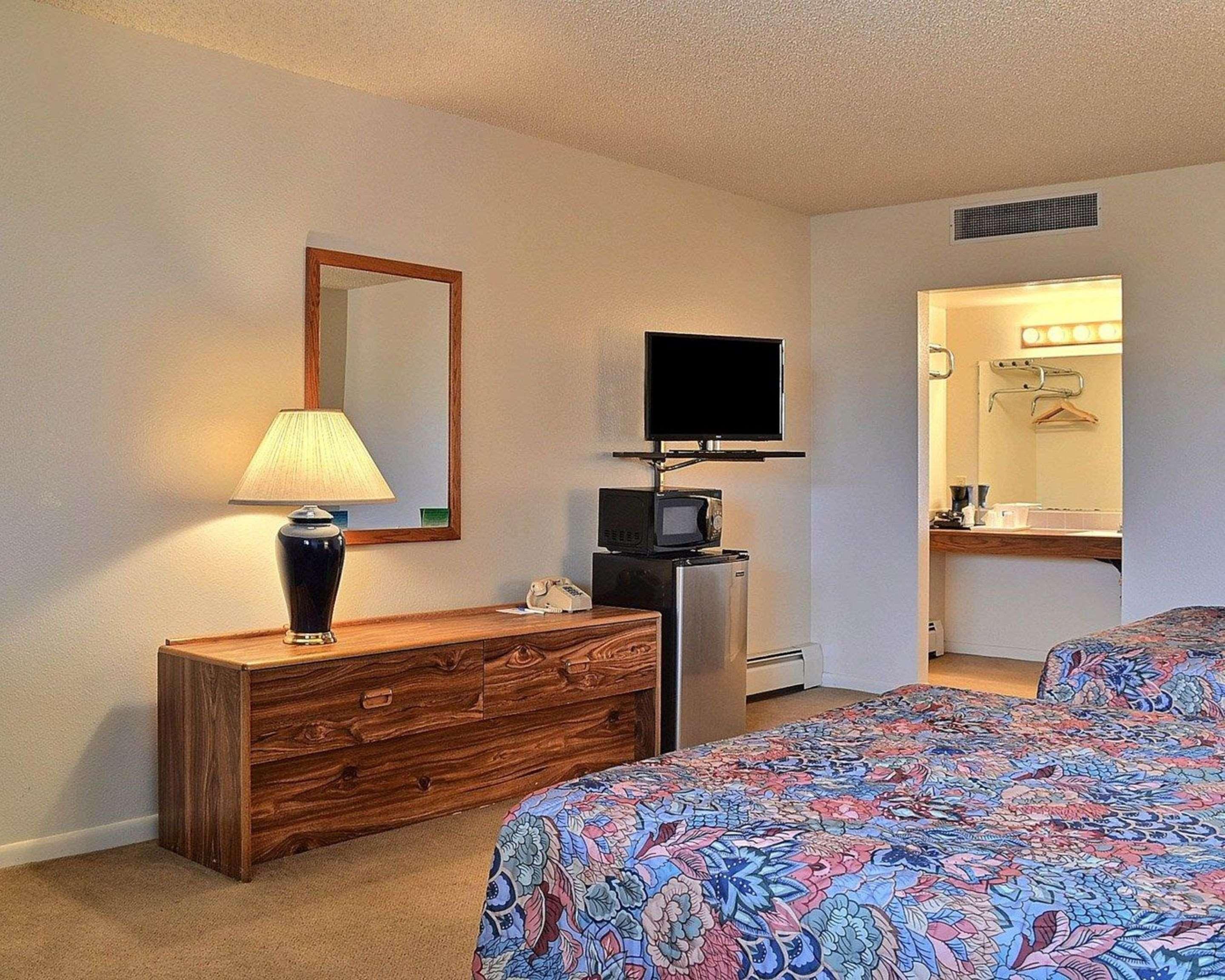 Skyline Motor Inn Cody Extérieur photo