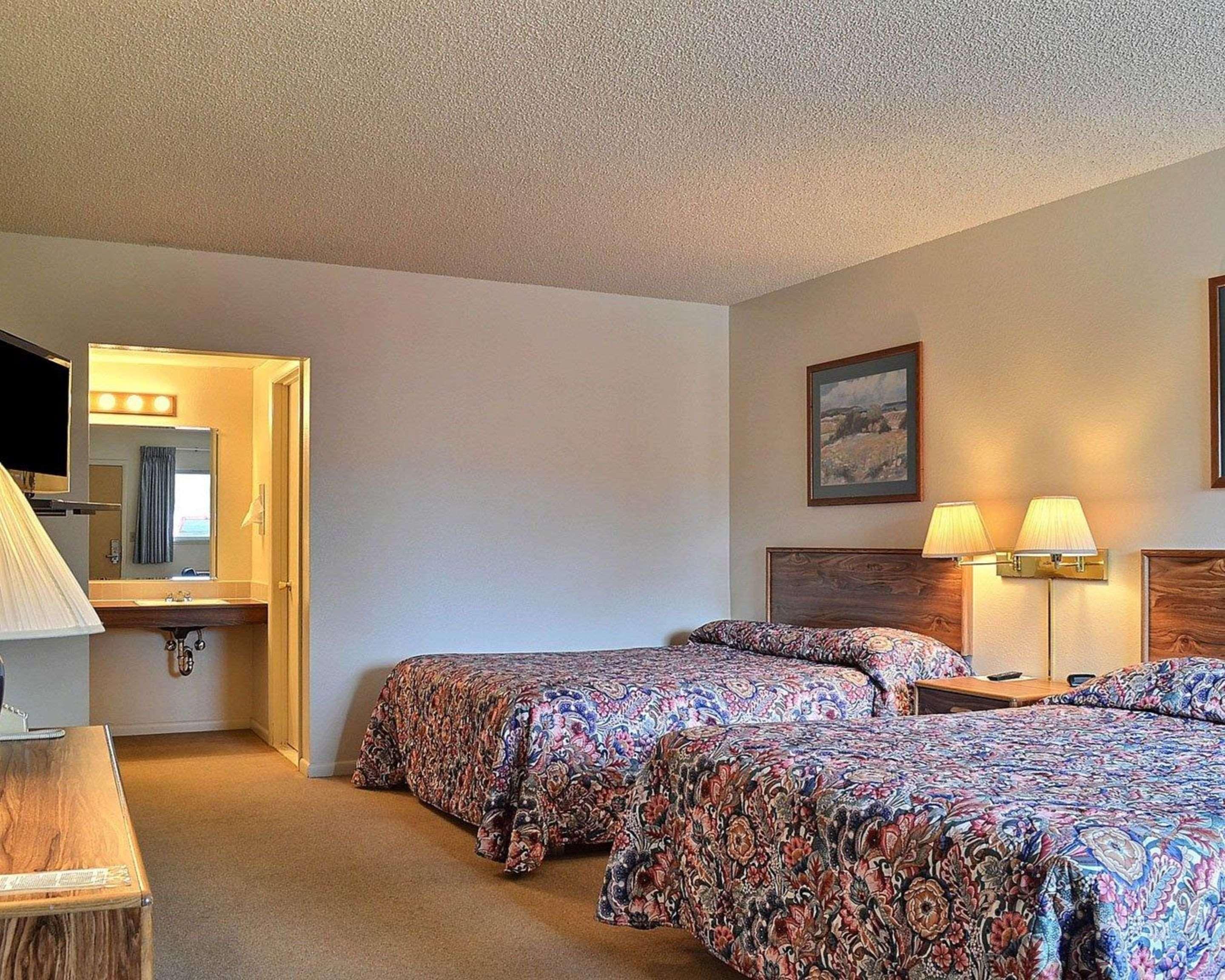 Skyline Motor Inn Cody Extérieur photo