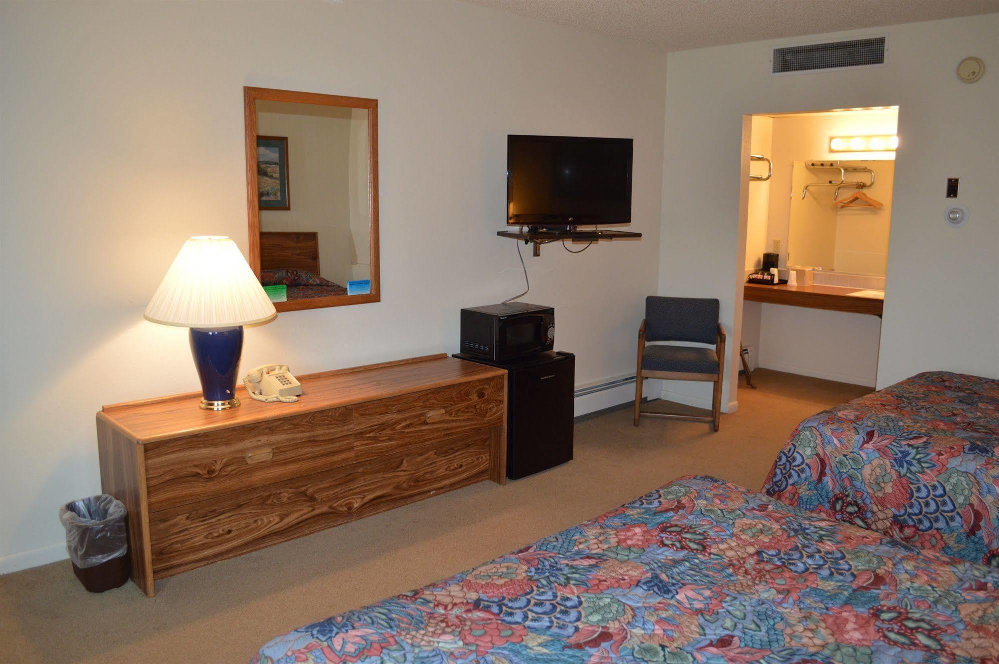 Skyline Motor Inn Cody Extérieur photo