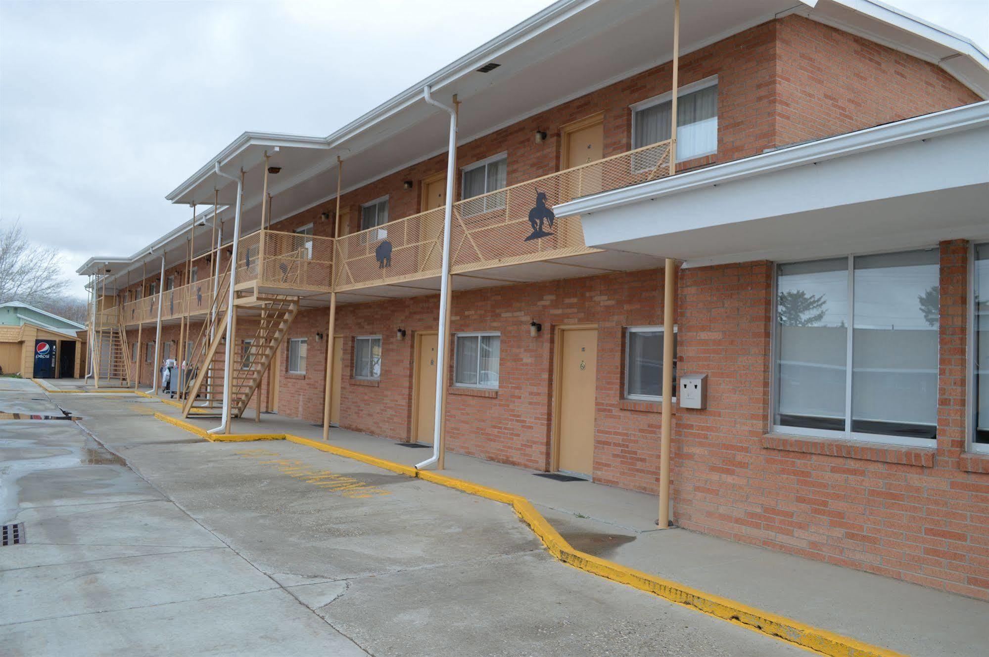 Skyline Motor Inn Cody Extérieur photo
